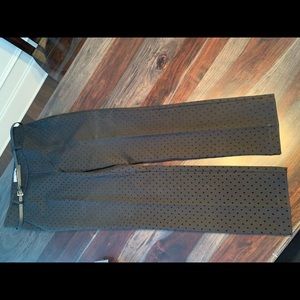 Stretch pants with belt